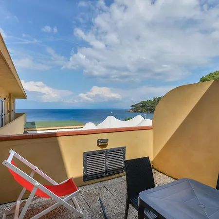 Aparthotel Le Acacie 4*