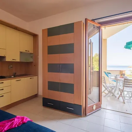 Le Acacie Aparthotel